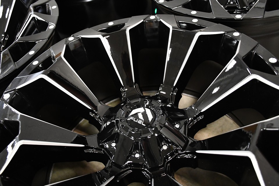 Set 4 Fuel D576 Assault 17x9 5x4.5 5x5 Gloss Black Milled Wheels 17