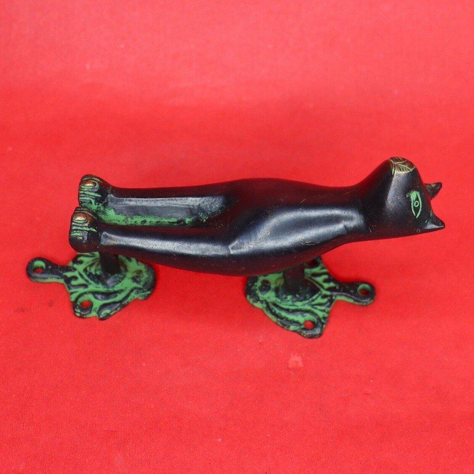 Cat Shape Handcrafted Brass Wardrobe Almirah Window Door Pull