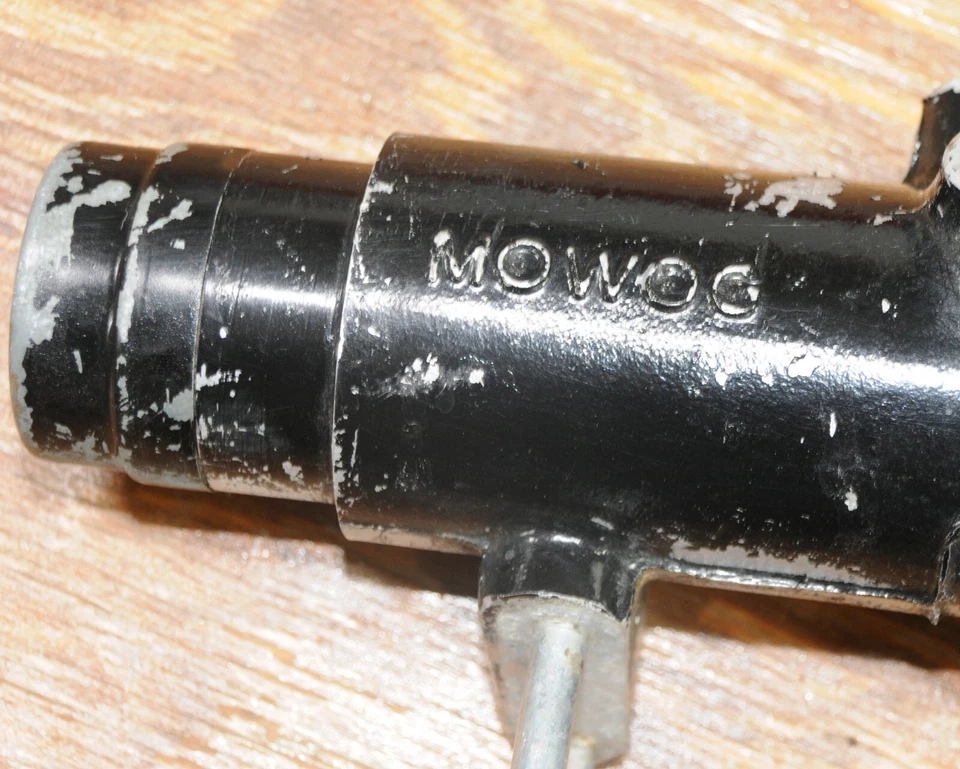 MG Midget Austin Healey Sprite MK III caja acanalada transmisión carcasa trasera 4 velocidades Foto 3 de 4