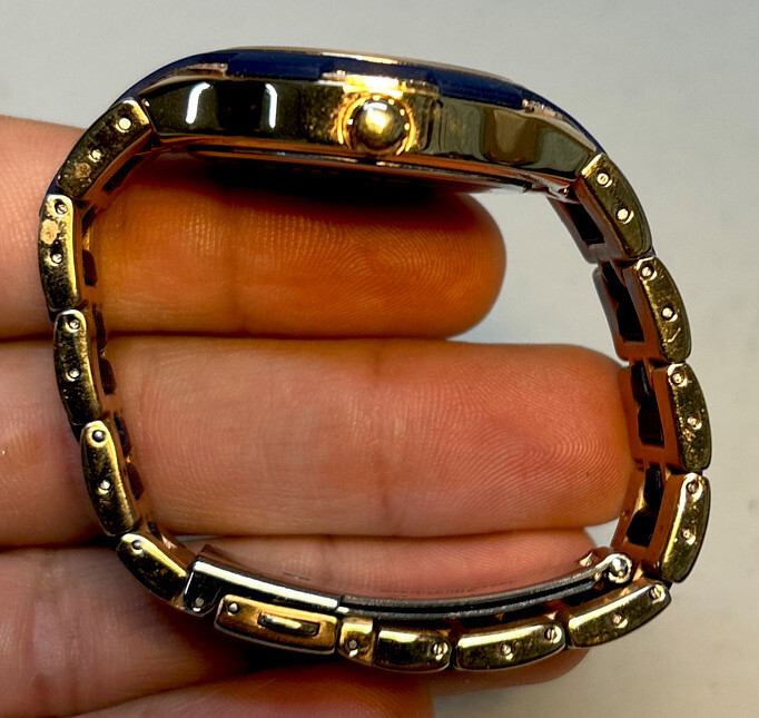 Guess Women’s U0556L5 Multi-Function Two-Tone Sta… - image 3