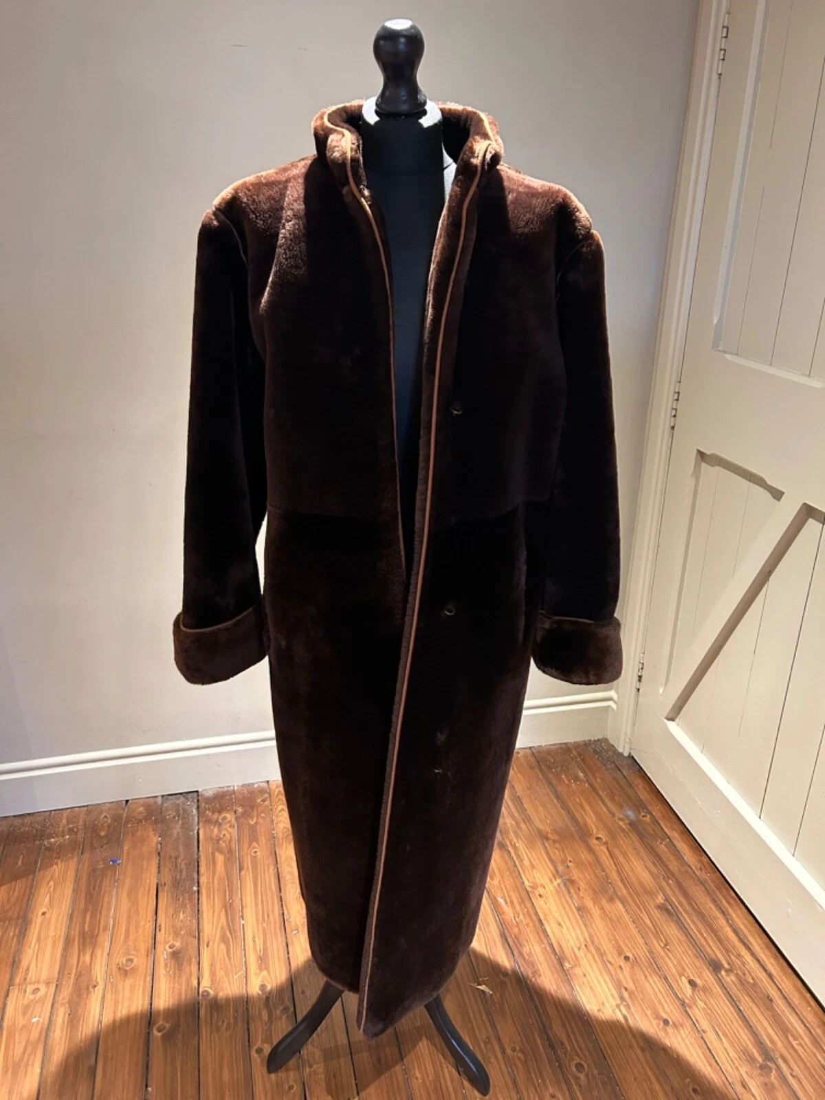 SAINT LAURENT (YSL) VINTAGE YSL YVES SAINT LAURENT MARRONE SCURO SHEARLING CAPPOTTO GIACCA UK 12