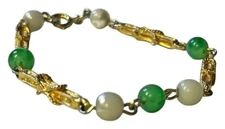 Gold Tone Green and White Bead Bracelet 6" Long