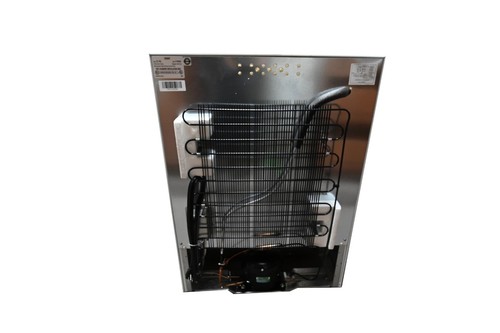 Summit CT-70J 24" White Compact Refrigerator/Freezer - Picture 7 of 8
