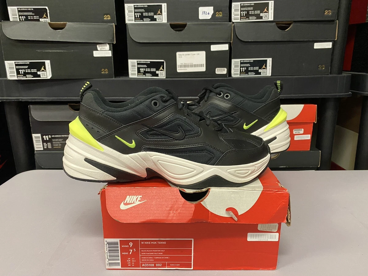 I'm looking to get my dad shoes for Christmas. Anyone have experience with  the Nike Air Monarch IVs? What are your thoughts or alternatives that I can  get instead? : r/Sneakers