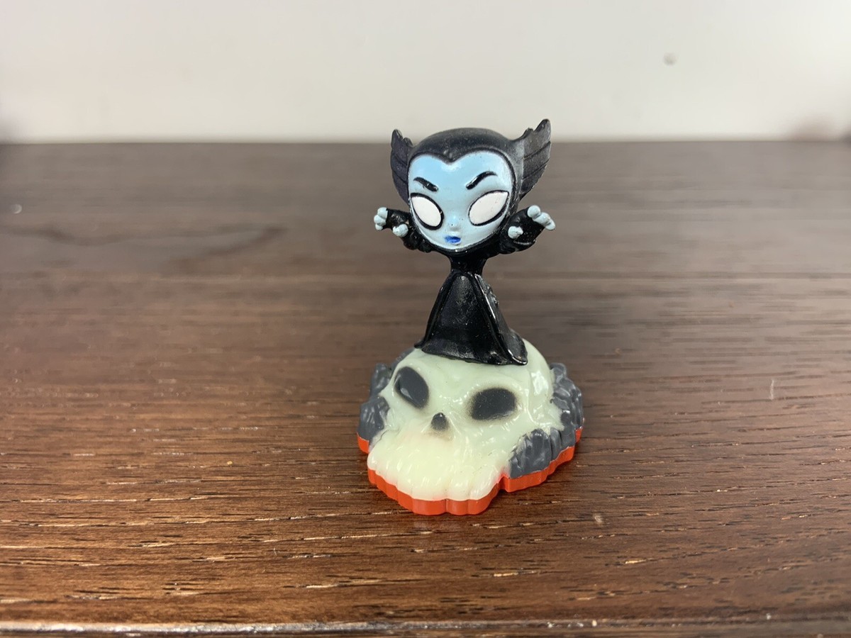 Mini Hijinx Glow in the Dark Undead Baby Hex Skylanders Trap Team