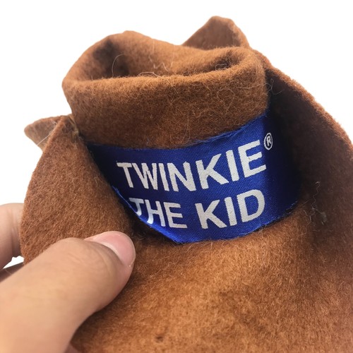 Vintage Hostess Twinkie The Kid Plush Stuffed Limited Edition 1998 Interstate 9" - Picture 4 of 6