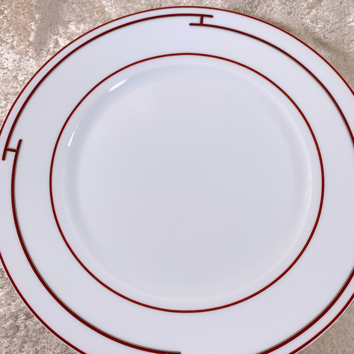 Hermes Dinner Plate Rhythm Rythme Red Platinum Décor