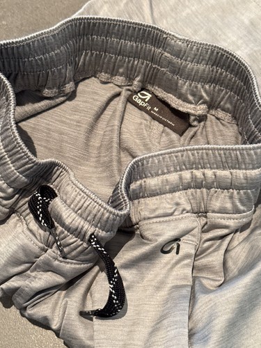 Gap Fit Grey Drawstring Shorts with Pockets Size Medium - Picture 5 of 5