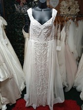 White Lace And Tulle Bridal Wedding Dress Size 1X