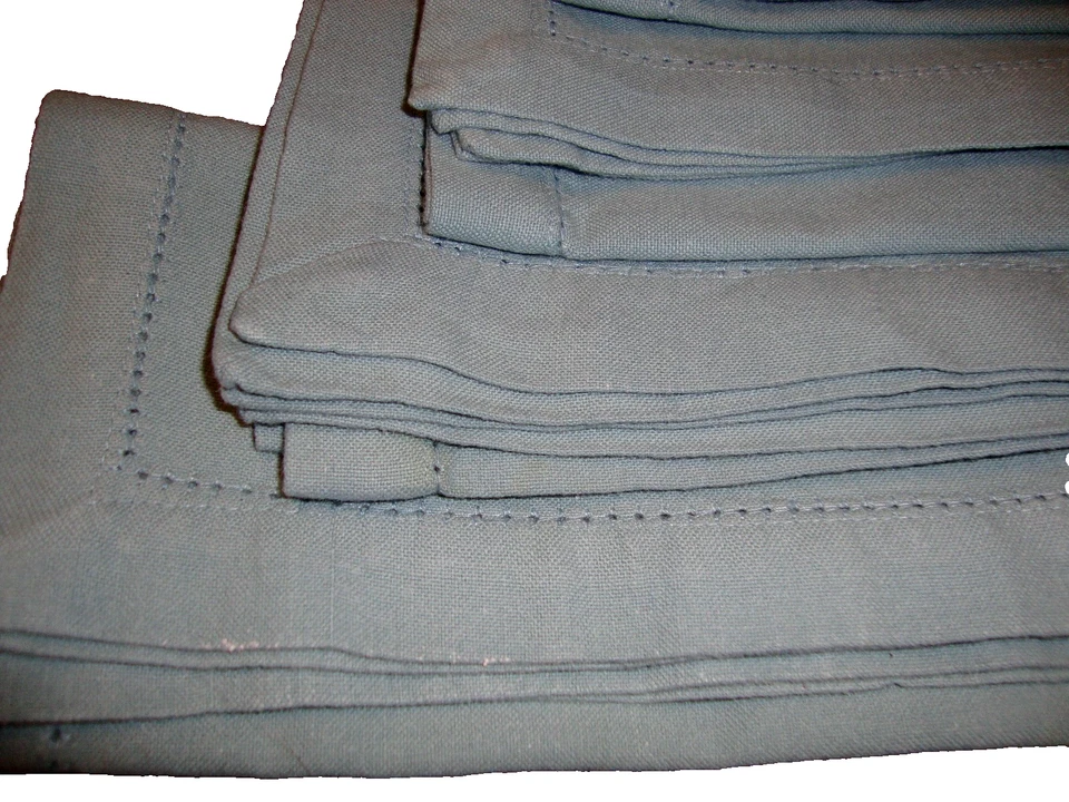 VINTAGE Lot 4) Baby Blue Solid Fabric Napkins Table Linens 20" Square        C10 - Image 2 of 4