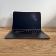 MacBook Pro Mac Studio Mini M3 2023 16 Inch Pro 36Gb Ram 1Tb Ssd Cracked (6635