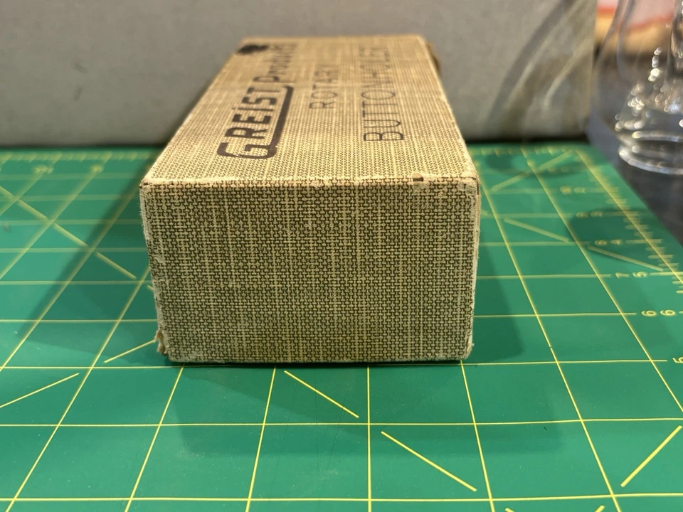Vintage Greist Rotarty Buttonholer In Box With four attachments - Image 3 of 4