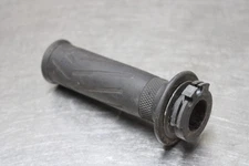 03-04 YAMAHA YZF R6 06-09 R6S RIGHT THROTTLE GRIP TUBE