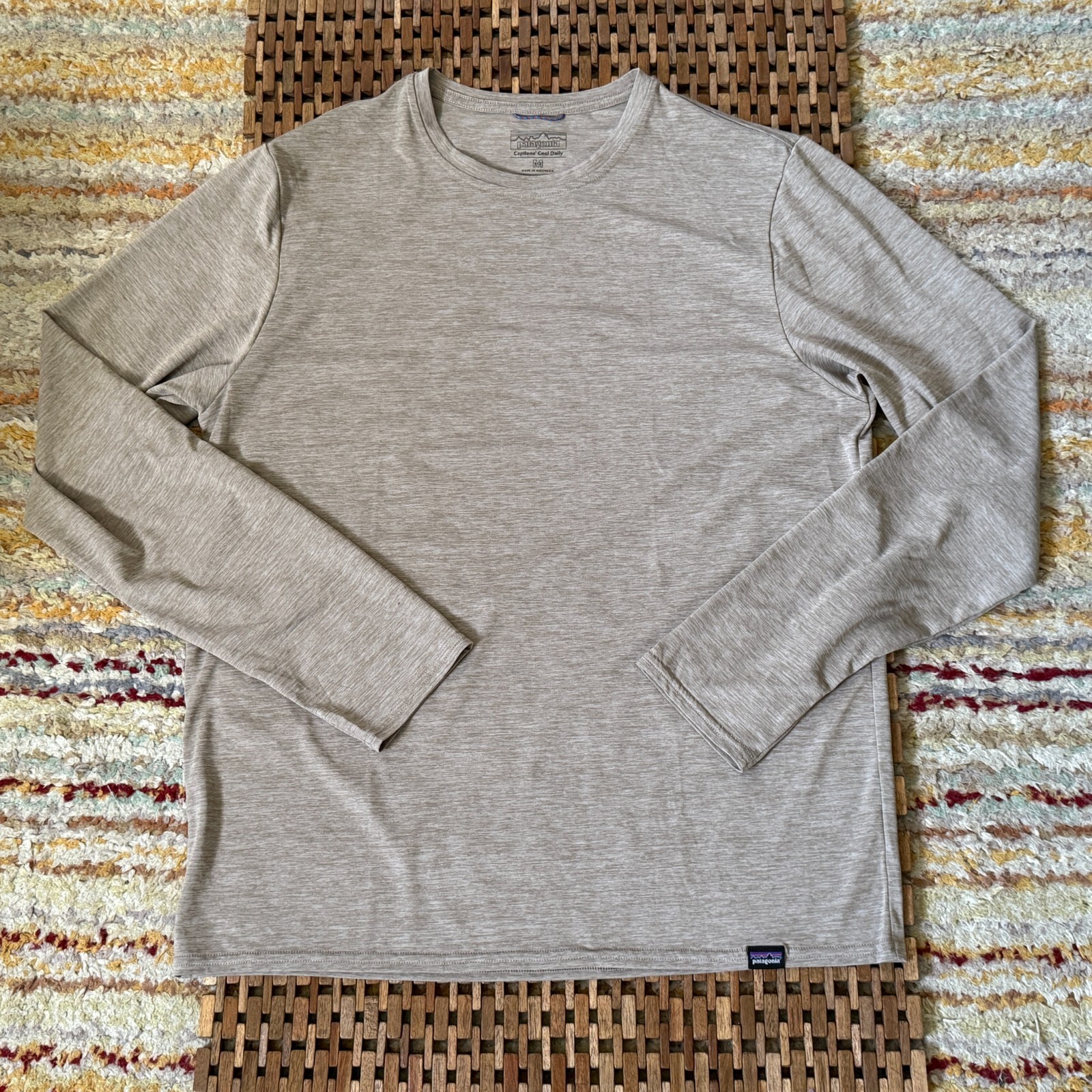Patagonia Capilene Crew Neck Long Sleeve Ultralight Base Layer Medium M