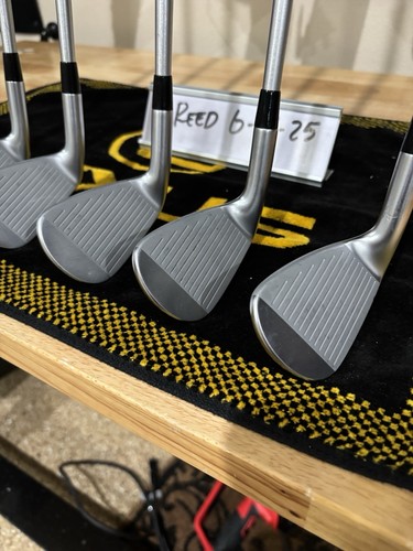 RH Mizuno JPX 925 Forged Iron Set 5-PW KBS Tour C-Taper Lite 110 Stiff Flex - Picture 6 of 8
