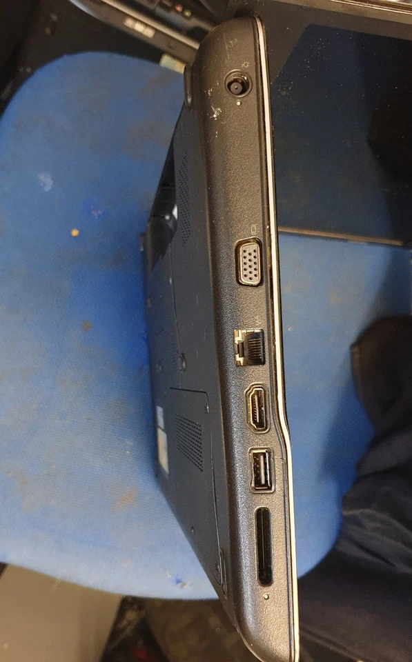 Laptop Hp Cq60 For Parts Not Working - Image 2 of 4