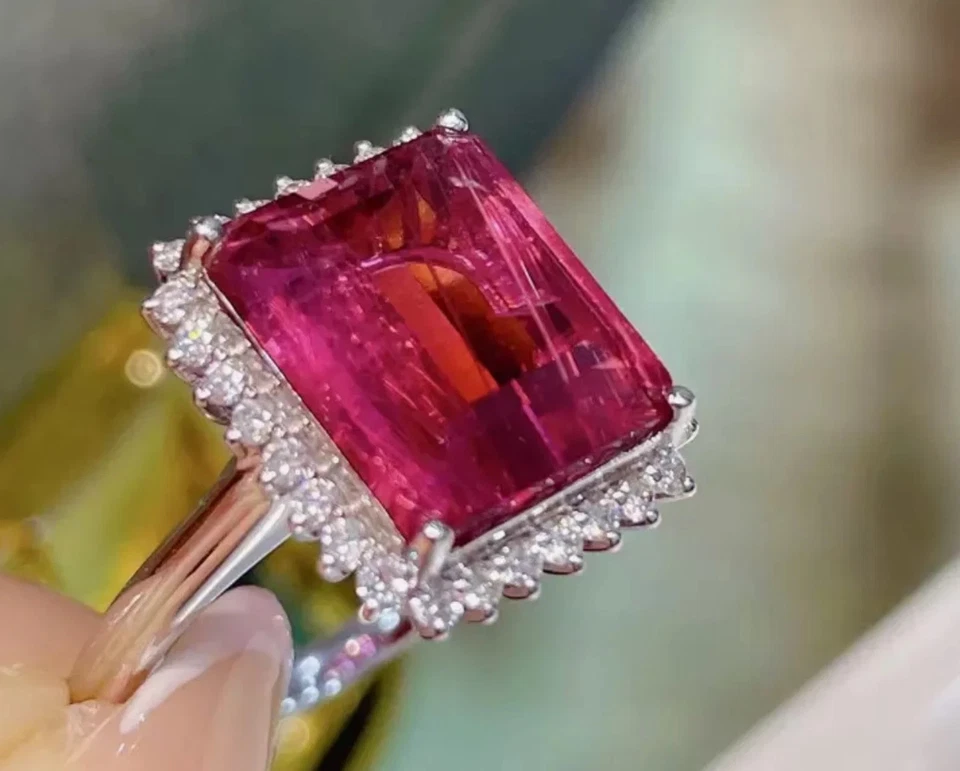 7.40Ct Emerald-Cut Natural Ruby Diamond Engagement Ring in 14K White Gold Size 5 - Image 3 of 4