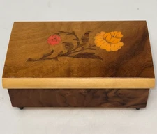 VINTAGE FLOWER ITALIAN MARQUETRY INLAID ART WOODEN MUSIC TRINKET BOX
