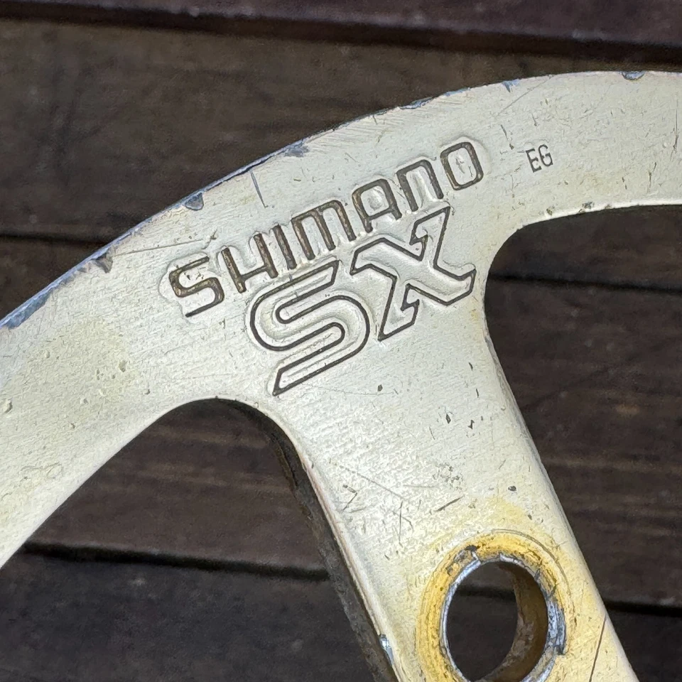 Plato de colección Shimano SX Bash Guard BMX aleación dorada anodizado doblado 3 pernos Foto 2 de 4