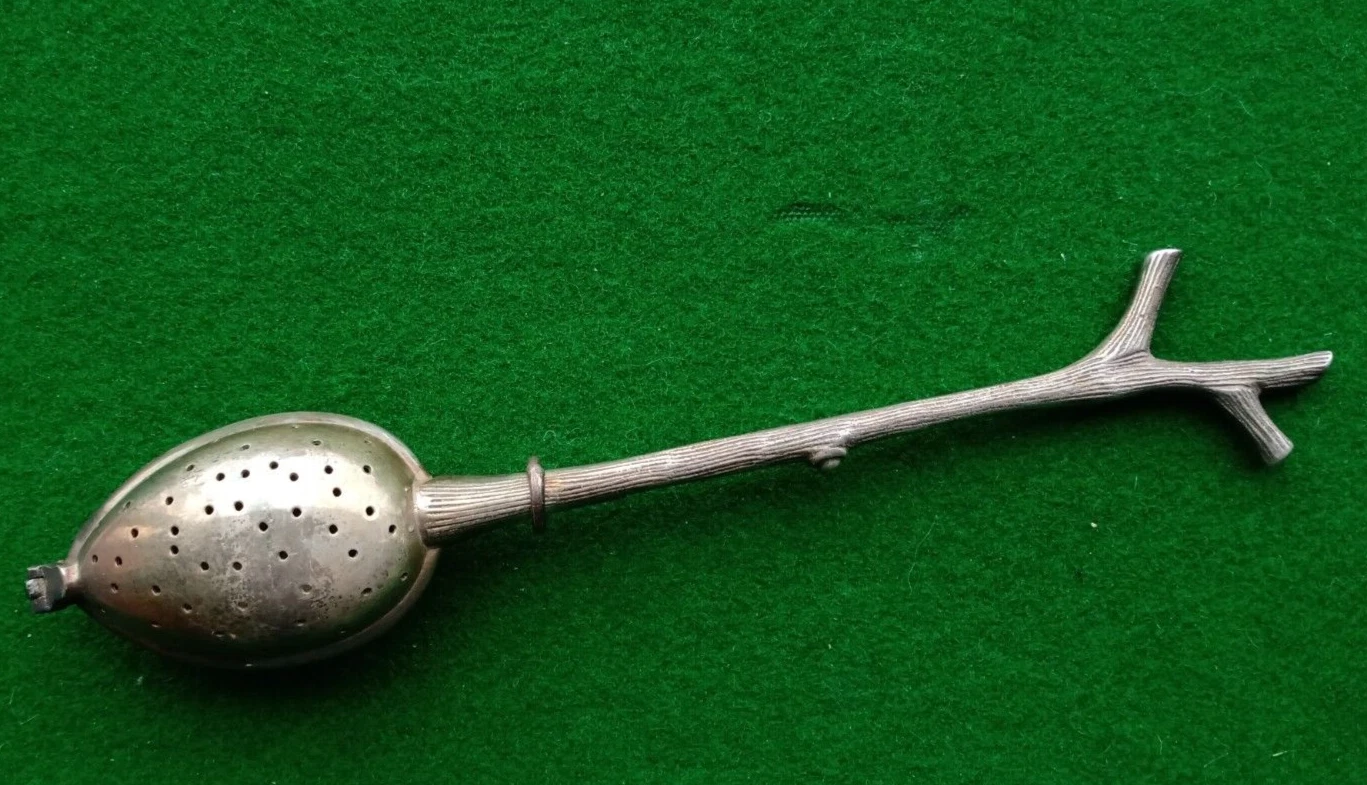 Unusual Vintage Silver Plate LOOSE TEA INFUSER Hinged Strainer Teaspoon
Opens in a new window or tab