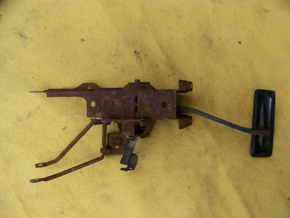 Dodge Coronet Super Bee 1968 1969 conjunto de pedal de freno Plymouth Road Runner GTX OEM Foto 4 de 4