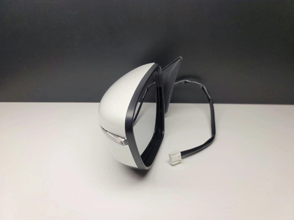 Водитель бокового обзора зеркало с электроприводом для 17-18 Nissan Rogue сигнал с подогревом цвет QAB - Изображение 3 из 4