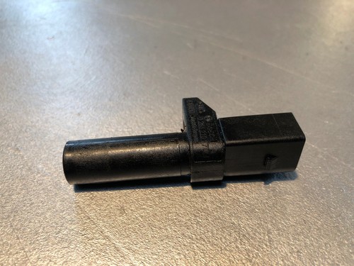 Mercedes Benz W219 CLS 500 Kurbenwellensensor 0261210170