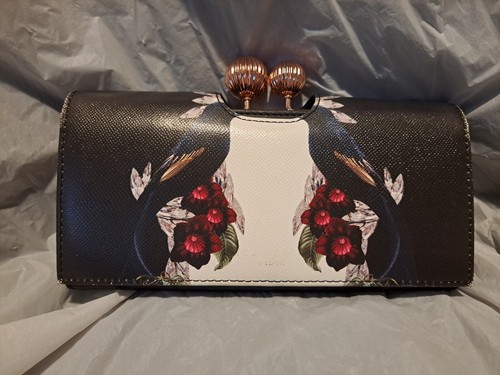 Kalinga Ashok Women's Ted Baker Purse Sale Kalinga Ashok Ted