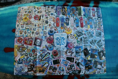 POWELL PERALTA Skateboards Bones 80's (Folded 2-Sided) Vintage
