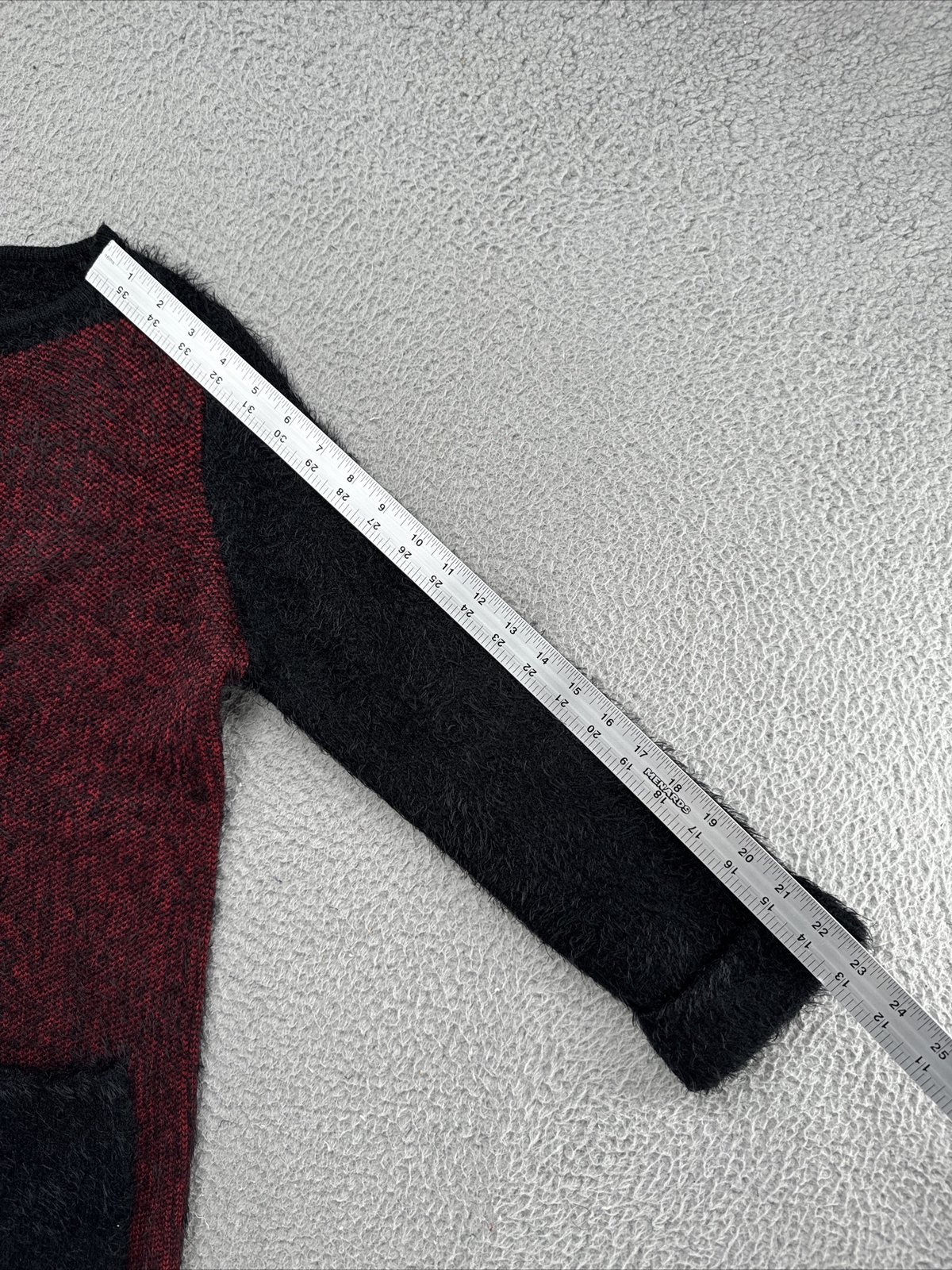 High Secret Women’s 1 Snap Cardigan Sweater Black Red Shaggy Size Medium