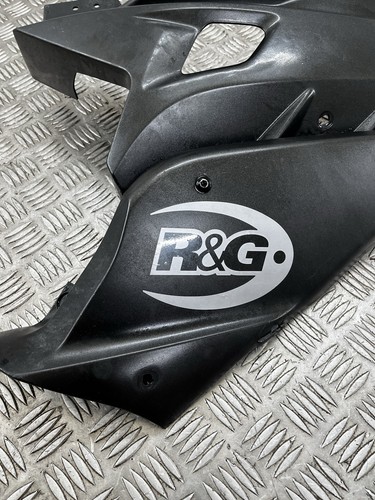 Yamaha YZF R 125 ABS 2016 # panel de carenado de vientre derecho 2014-2018 - Imagen 8 de 11