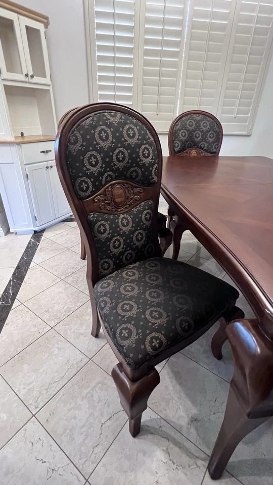 13 Piece Solid  Wood  Formal Dinning Room Set With China Cabinet - Image 4 of 4