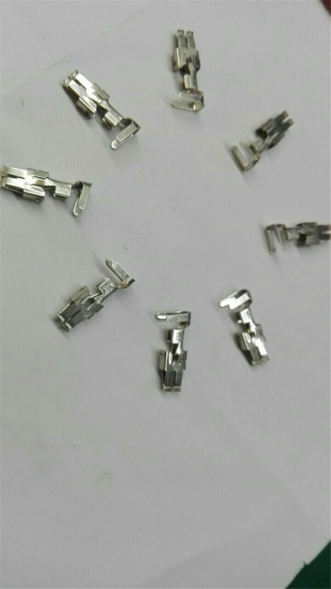 10x Weiblich Sicherung Terminal 4.8mm für N 907 326 03 / N90732703