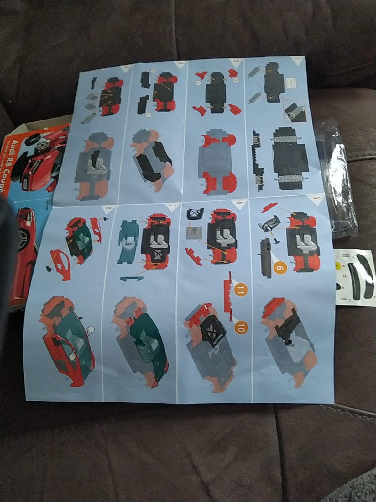 Airfix Quickbuild Audi R8 Coupe Model Car Kit. No Glue, No Paint, Just