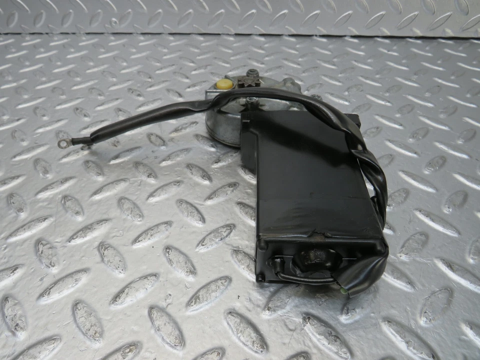 Regulador de ventana motor trasero izquierdo Mercedes-Benz W116 450SE 0130820002 Foto 4 de 4