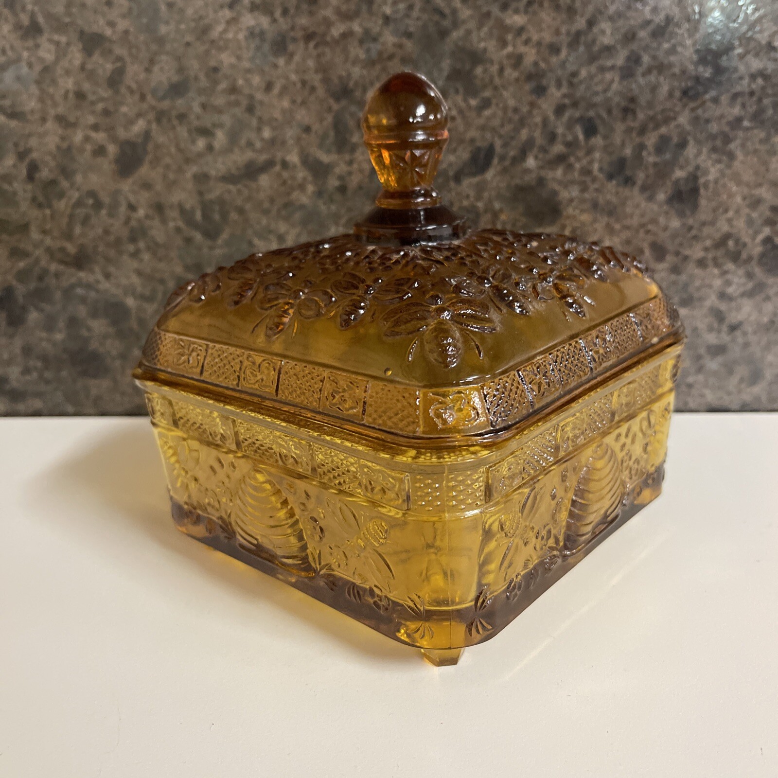 Vintage Indiana Tiara Honey Bee Beehive Candy Dish "AMBER" Very