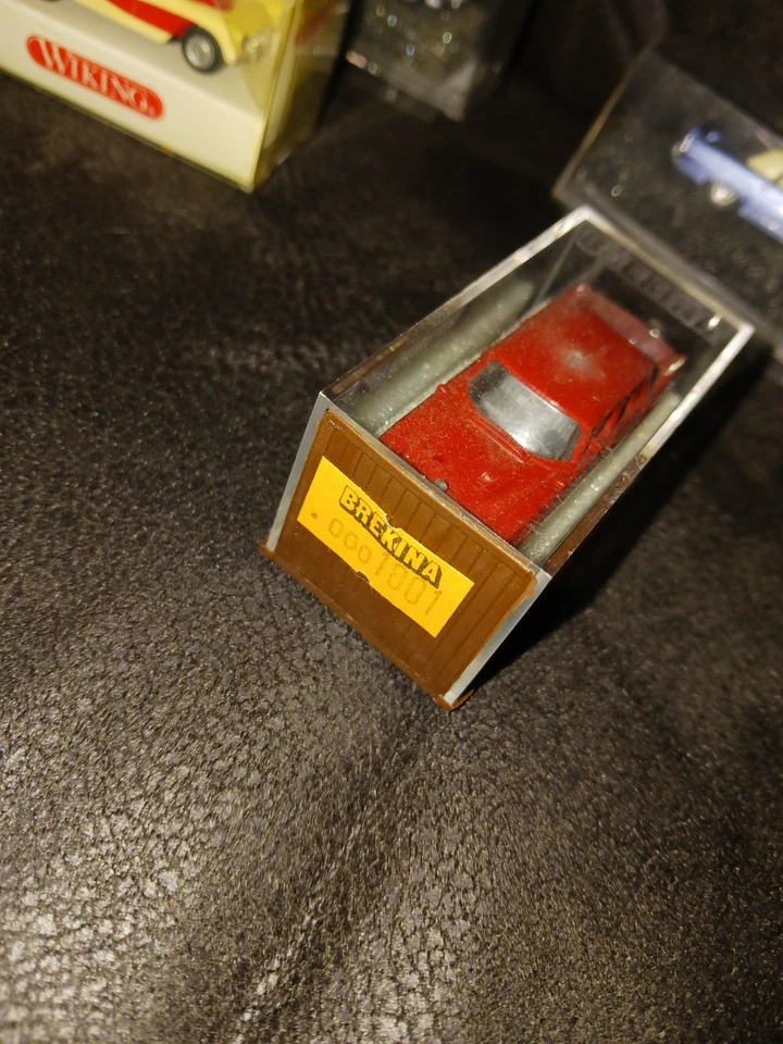 4 1:87 Escala HO Praliné Brekina Wiking Stock en Estuches Corvette Mercedes T-bird + Foto 2 de 4
