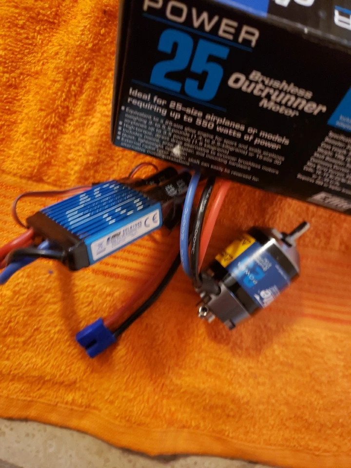 E-flite Brushless Motor Power 25 W/40 Amp ESC Combo  - JT25 - Image 3 of 4