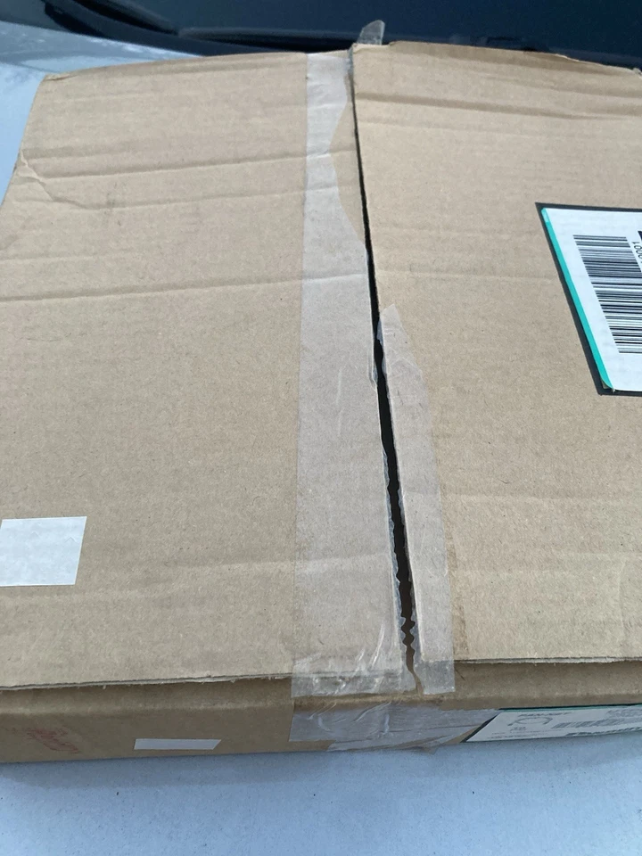 Box of 13 PANDUIT UTP6AX15BU Cat 6A 24 AWG UTP Copper Patch Cord 15 ft Blue - Image 3 of 4