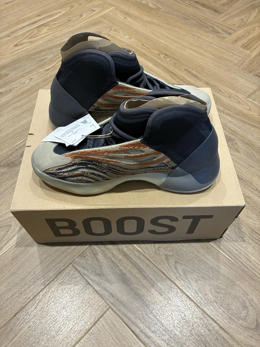 adidas gazelle silver green womens Adidas Yeezy Basketball Quantum Mid Trainers main image 0