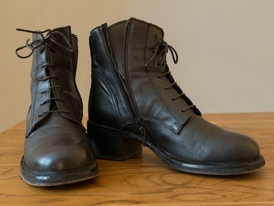 MOMA Damen Stiefeletten Größe 39 top Zustand rahmengenäht