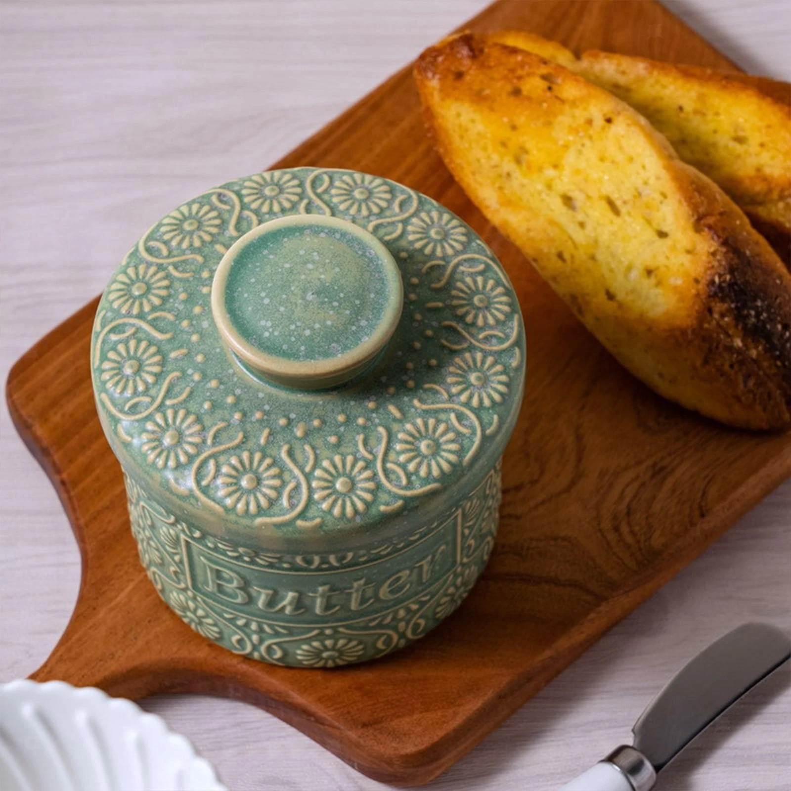 Butter Crock Ceramic with Lid Housewarming Gift Butter Dish for Soft Butter
