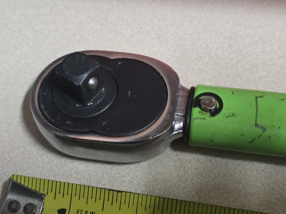 OEM  1/2" Torque Wrench – 10-150 ft/lbs. #57043 * NICE CONDITION! + Case - Image 2 of 4