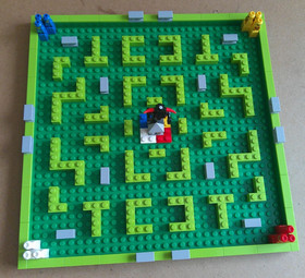 LEGO Minotaurus #3841 Set Board Game 100% Complete