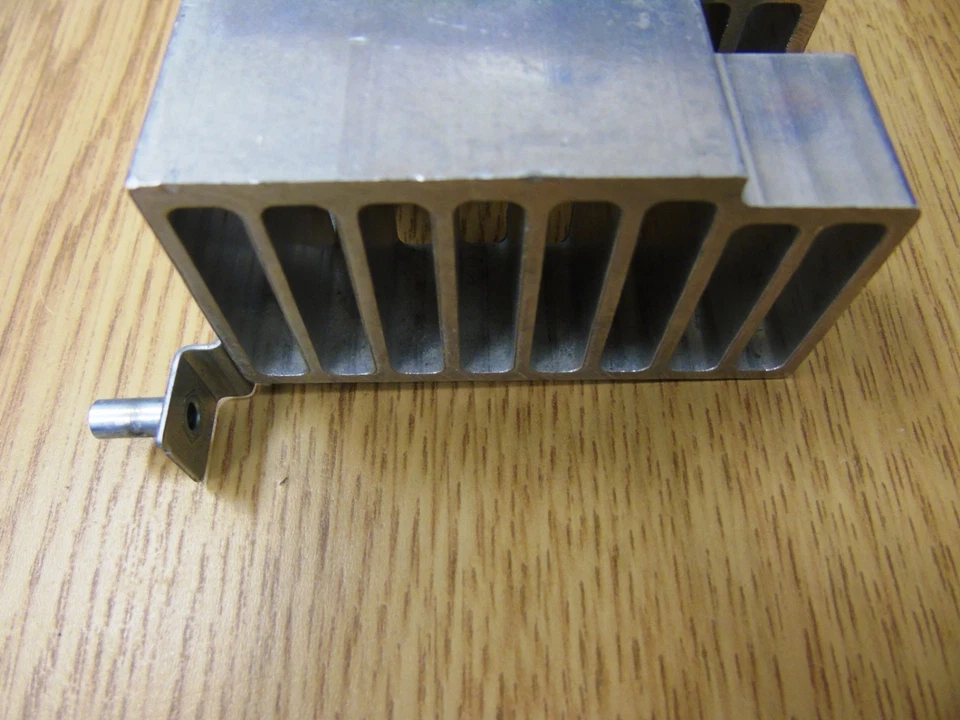 Conjunto de disipador térmico de escritorio Compaq Presario 4860 286130-002 Foto 4 de 4