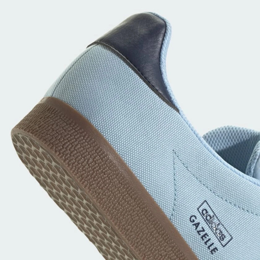adidas Originals Gazelle GTX JR2728 Clear Sky / Shadow Navy / Gum