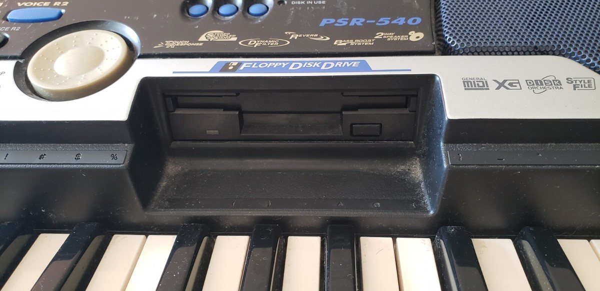ヤマハ YAMAHA キーボード PSR-540 Yamaha PSR540 XG MIDI keyboard demo - YouTube
