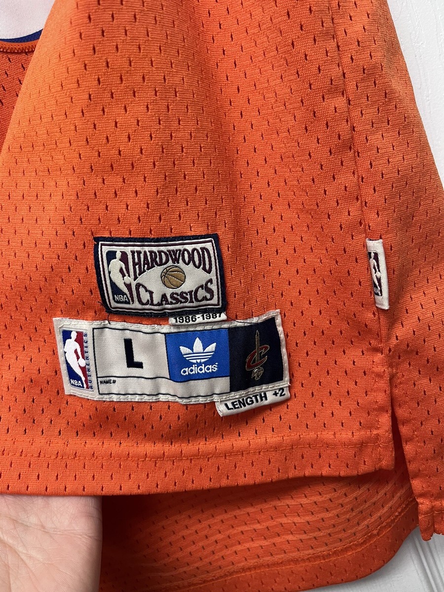 【adidas × NBA】 レブロン・ジェームズ CLEVELAND LeBron James Adidas Hardwood Classics NBA Cleveland Jersey