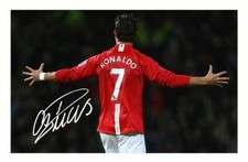 CRISTIANO RONALDO - MANCHESTER UNITED AUTOGRAPH SIGNED PHOTO POSTER PRINT