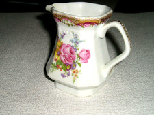 BROC PICHET- PORCELAINE de LIMOGES - V&A - 